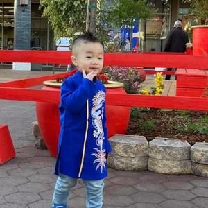 Meet your Posher, Thanh